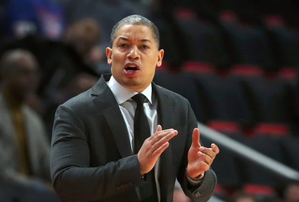 九游官网官方入口-皮耶罗欧洲杯决赛失单刀