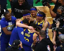 勇士库里比赛全场回放