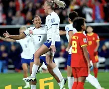 九游娱乐-欧洲女足赛场竞技精神熠熠闪耀,场面壮美