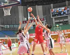 魏巍地球的红飘带